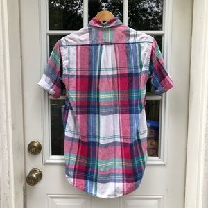 Gant Shirts - Vintage ShortSleeve Plaid Casual Button Down Shirt Gant Shirts - Vintage ShortSleeve Plaid Casual Button Down Shirt